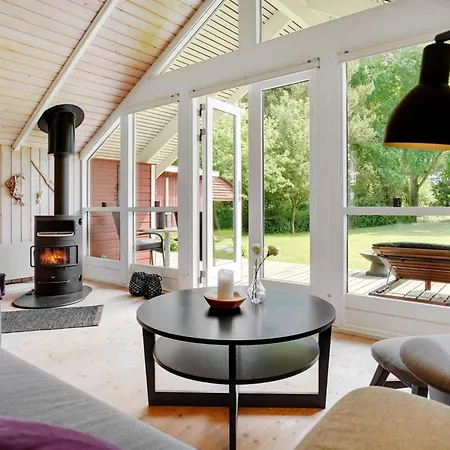 Dom wakacyjny Maard - 325m From The Sea By Interhome Martofte