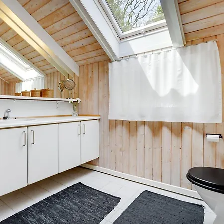 Dom wakacyjny Maard - 325m From The Sea By Interhome